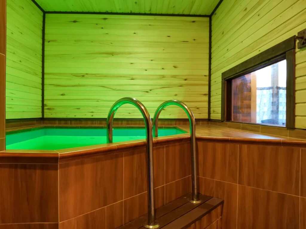 Баня боярская с бассейном